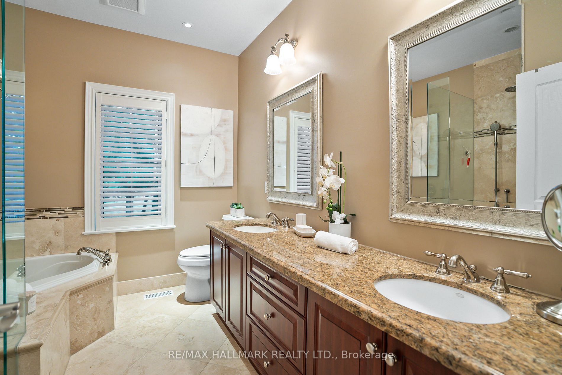 6 Wilson House Dr