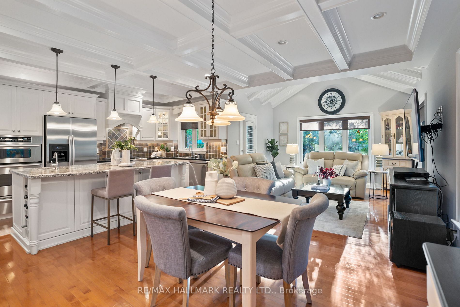 6 Wilson House Dr