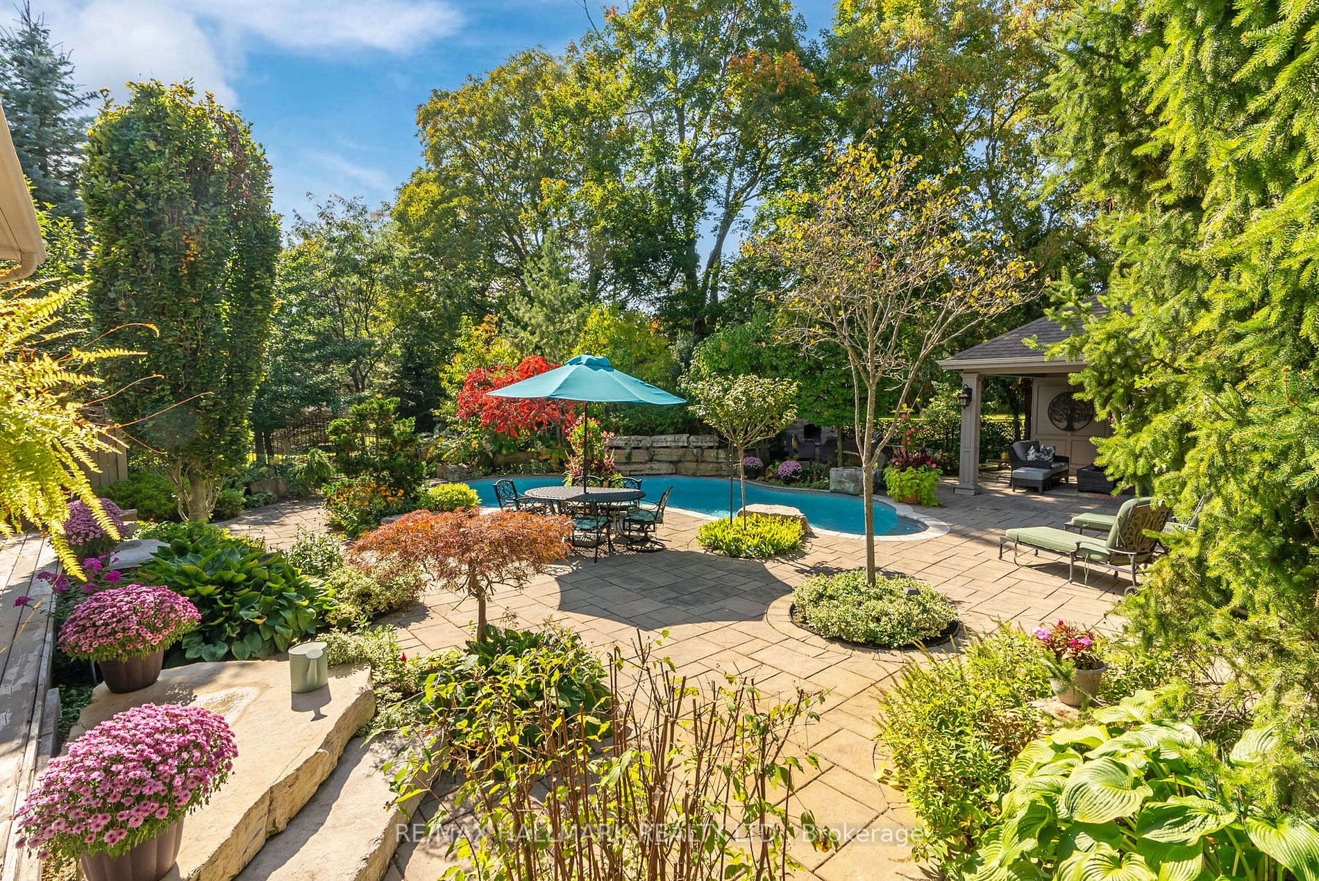 6 Wilson House Dr