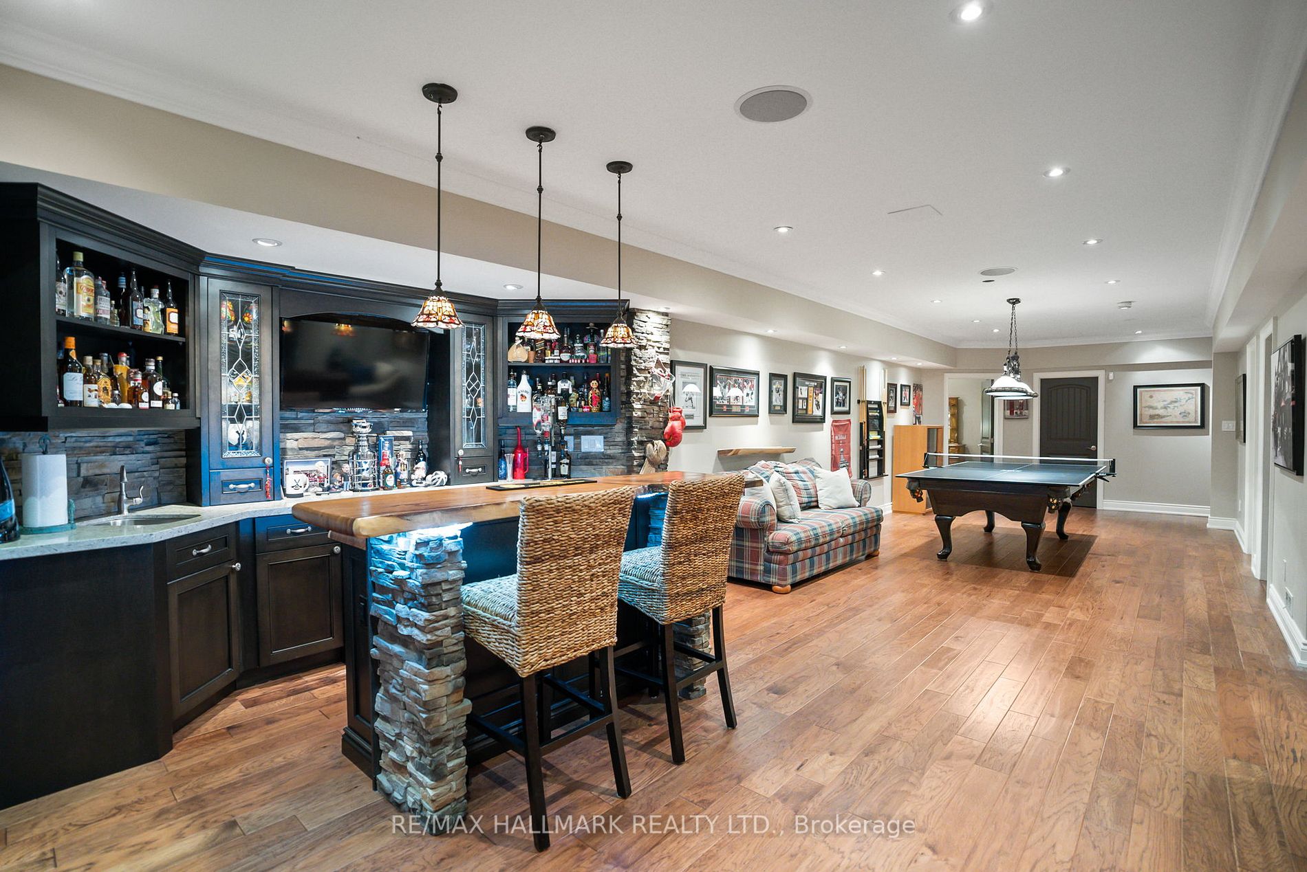 6 Wilson House Dr