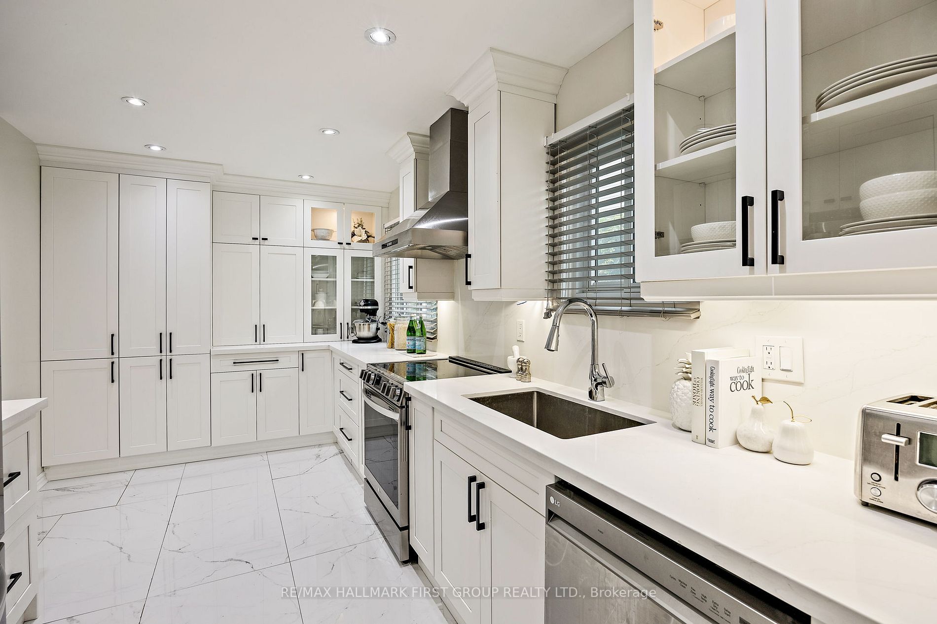 47 Frazer Rd