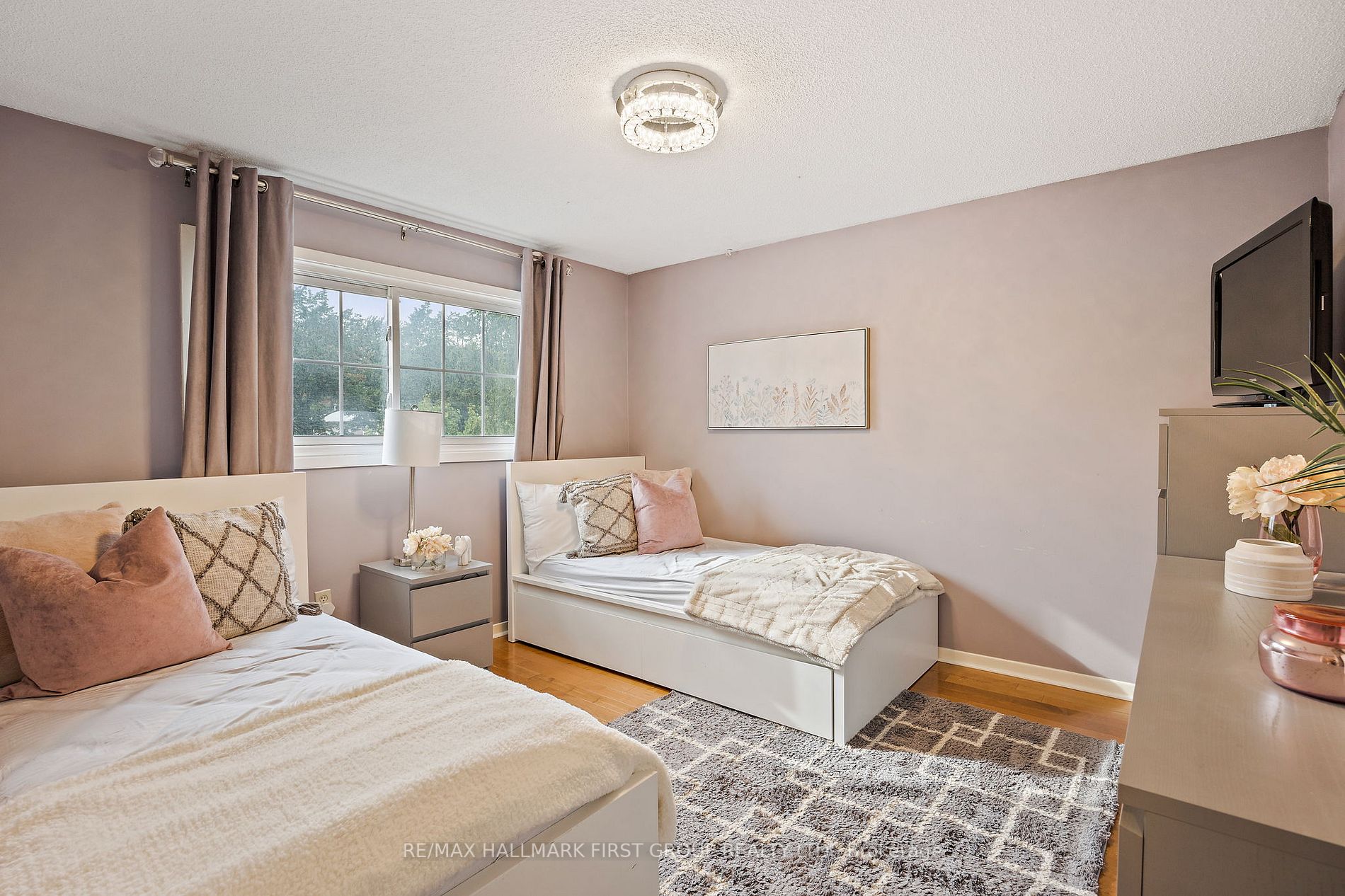 47 Frazer Rd