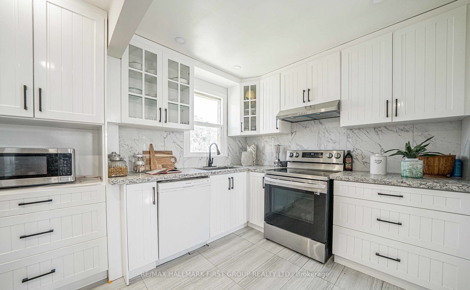 10239 Cochrane Road
