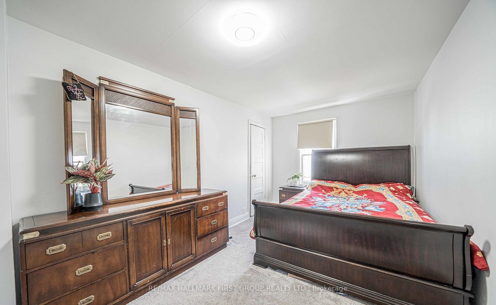 10239 Cochrane Road
