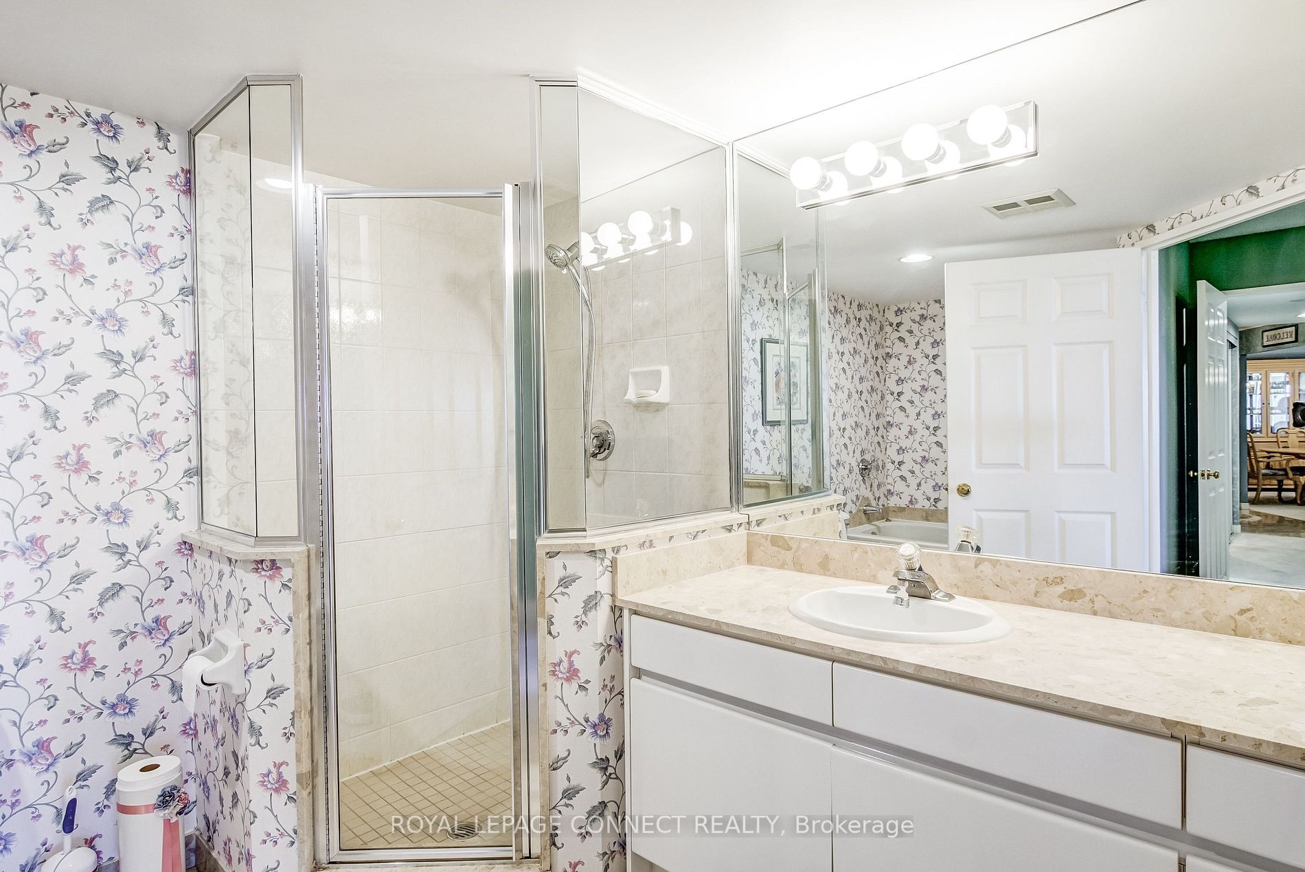 10 Guildwood Pkwy, #722