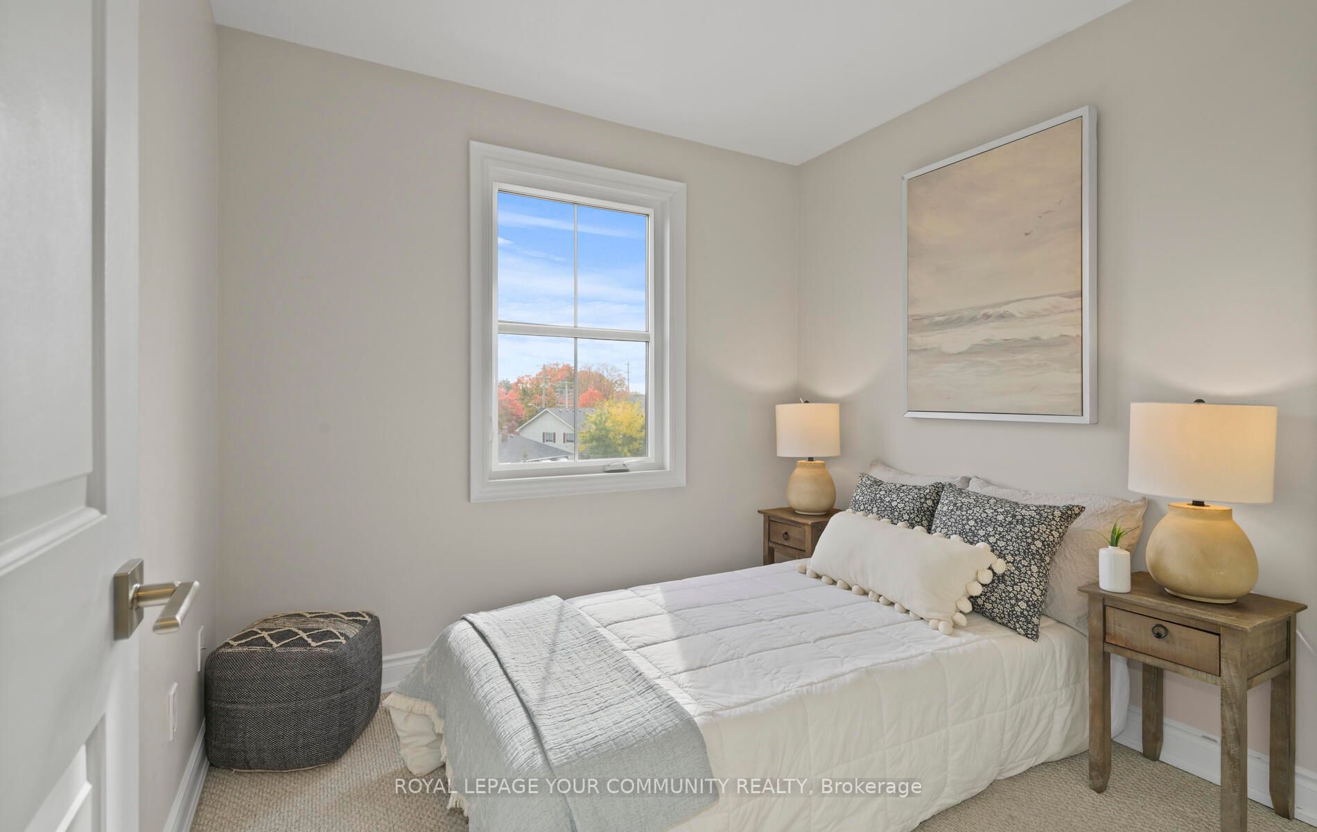 17 Baldwin Street N, #205