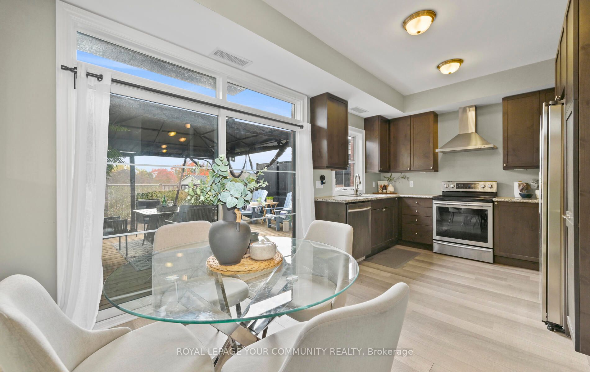 17 Baldwin Street N, #205