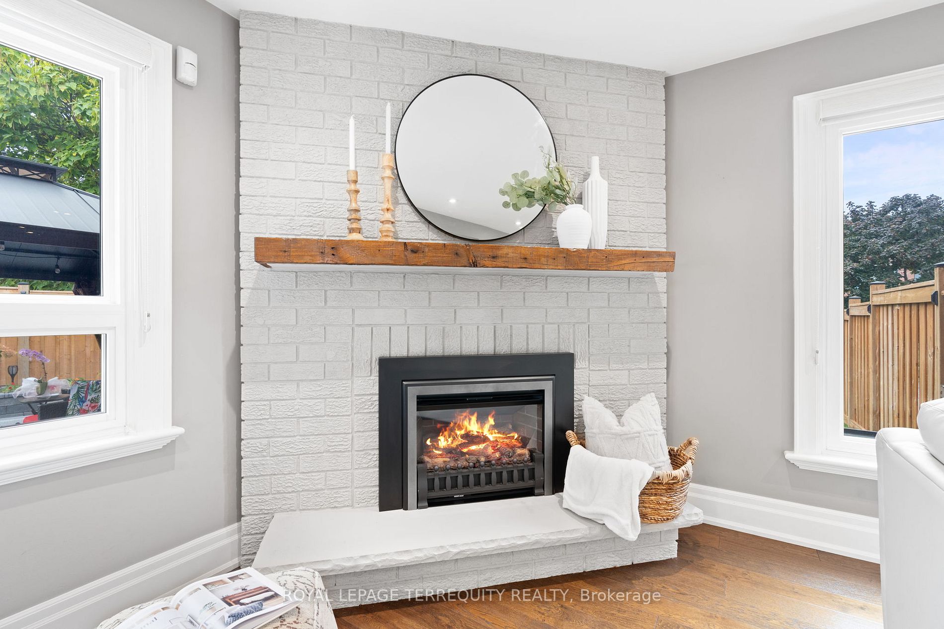 12 Dagwell Crescent