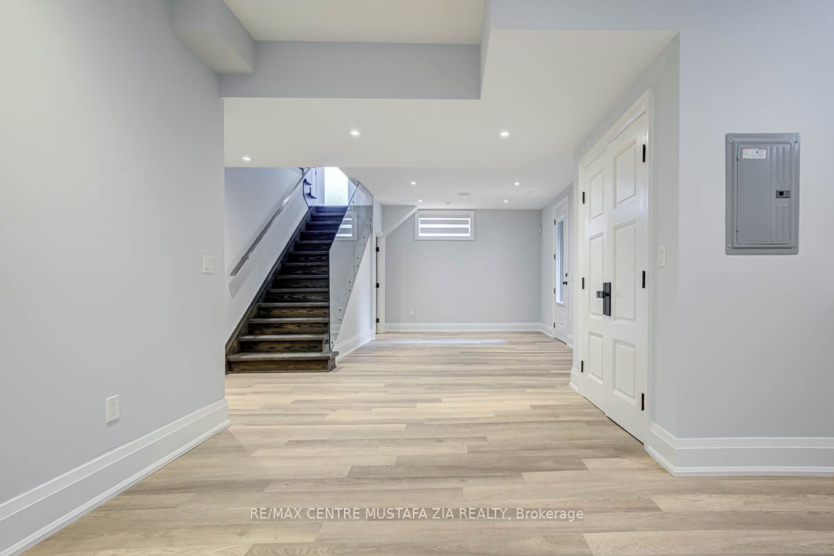 4 Birchlawn Avenue