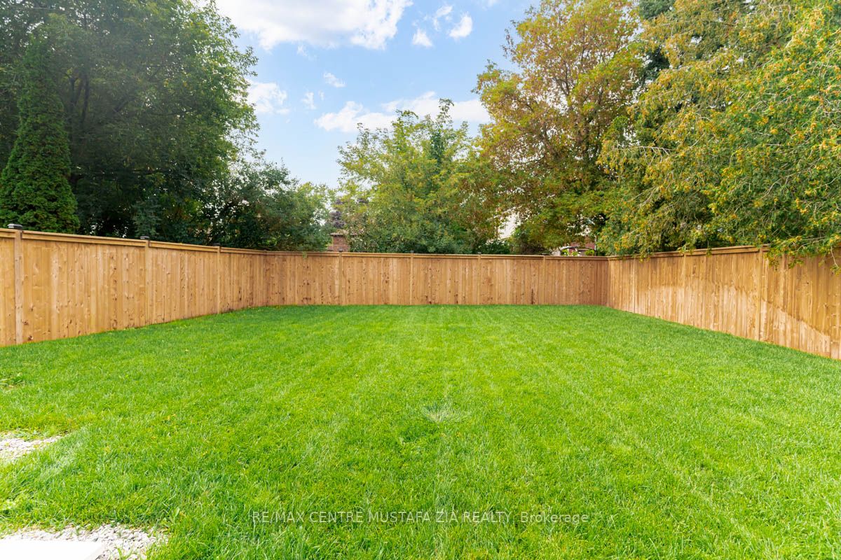 4 Birchlawn Avenue