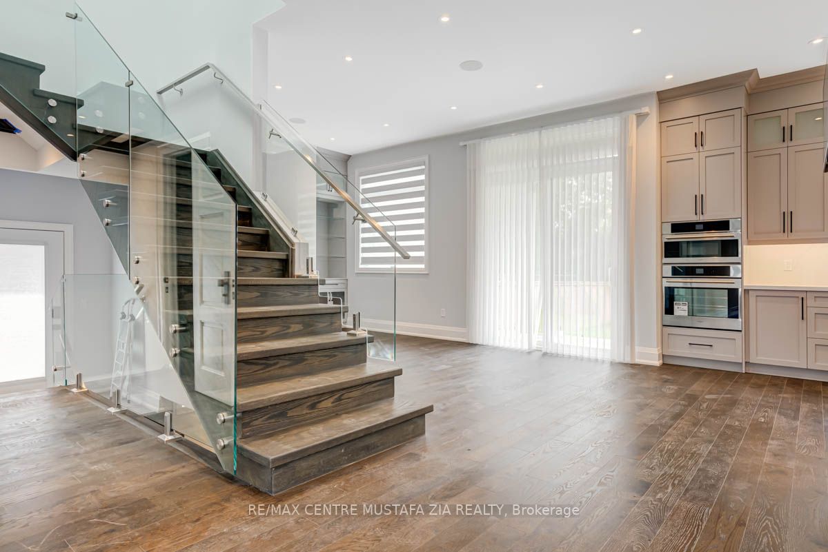 4 Birchlawn Avenue