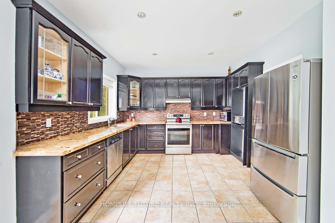 534 Lekani Crt