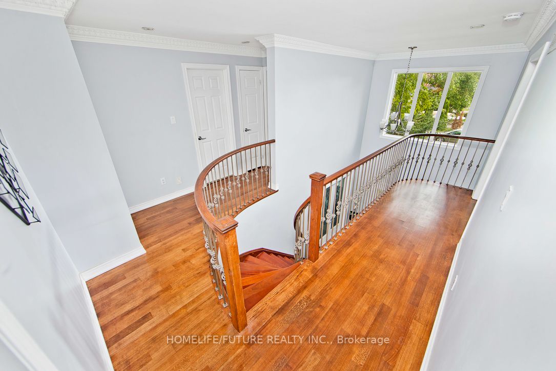 534 Lekani Crt