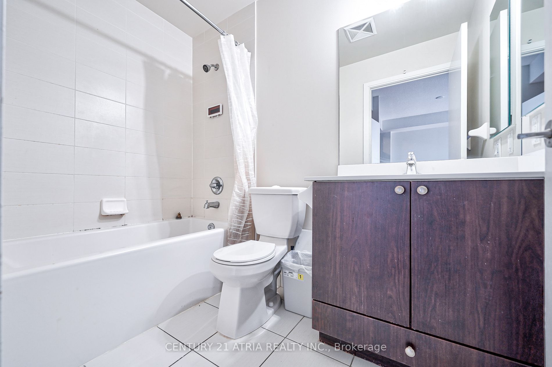 181 Village Green Square, #2211