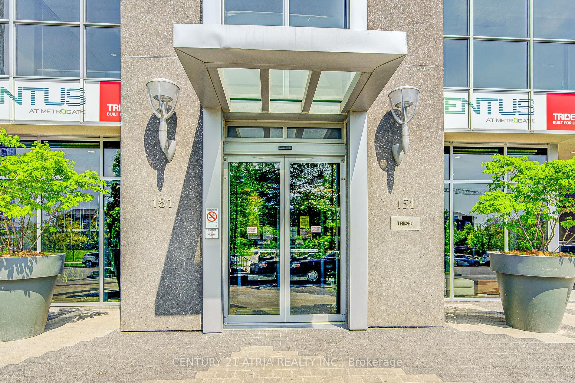 181 Village Green Square, #2211