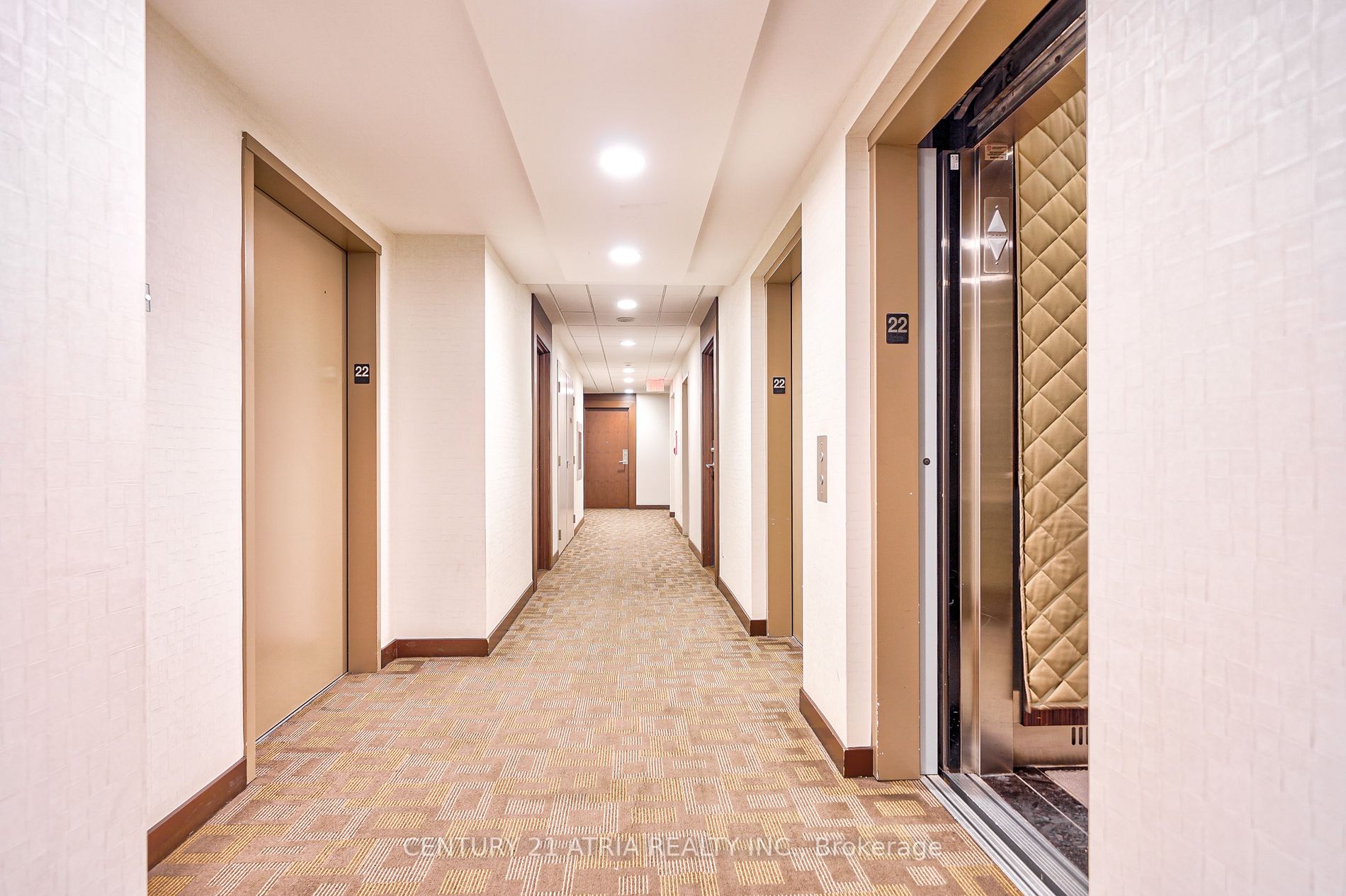 181 Village Green Square, #2211