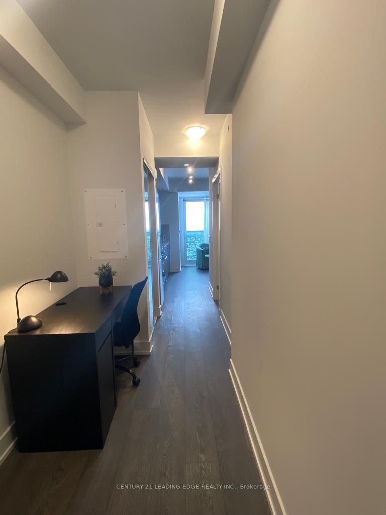 2550 Simcoe Street N #2003