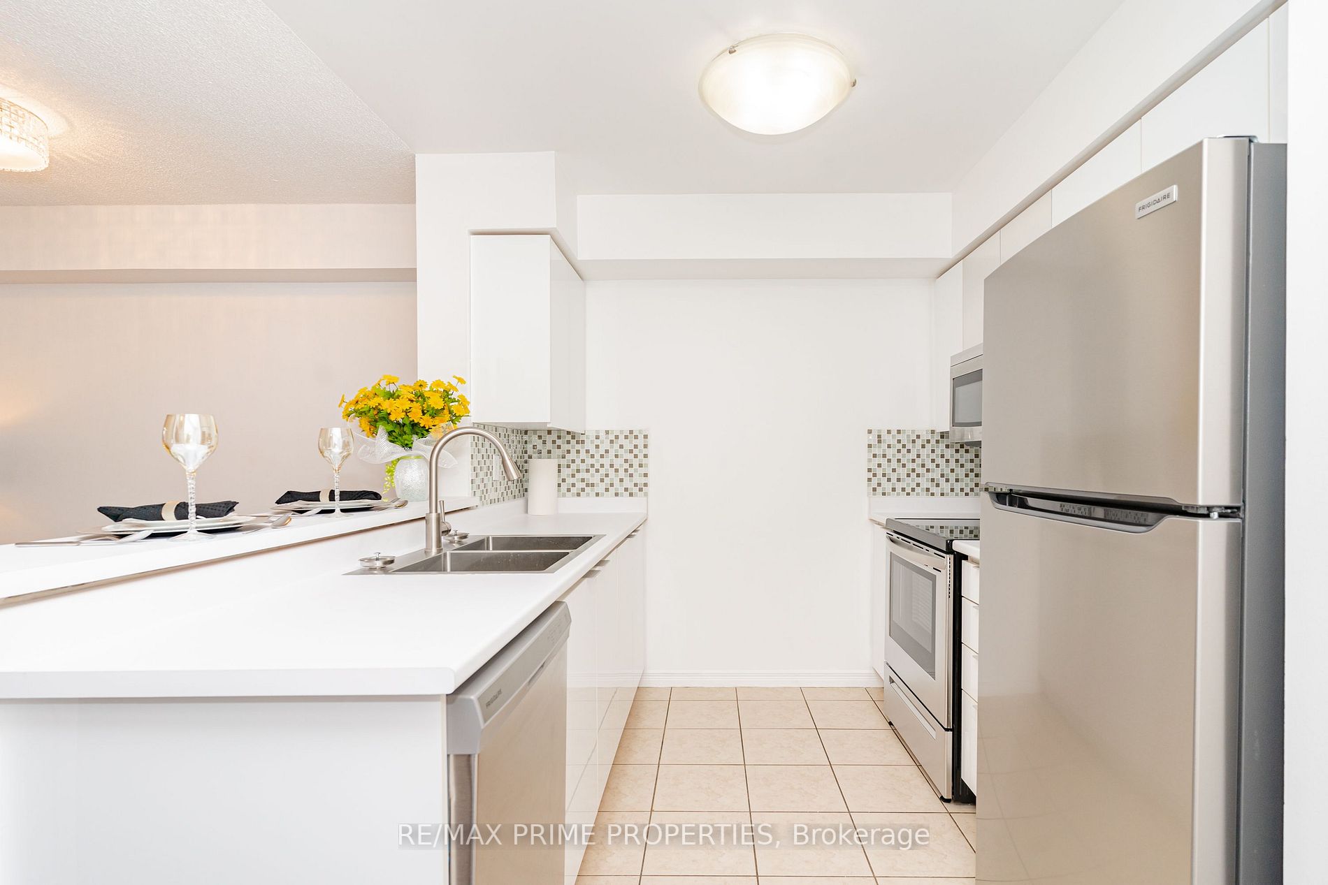 3650 Kingston Road, #203