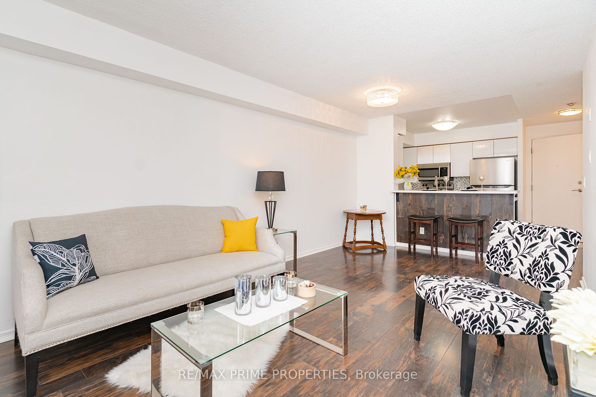 3650 Kingston Road, #203
