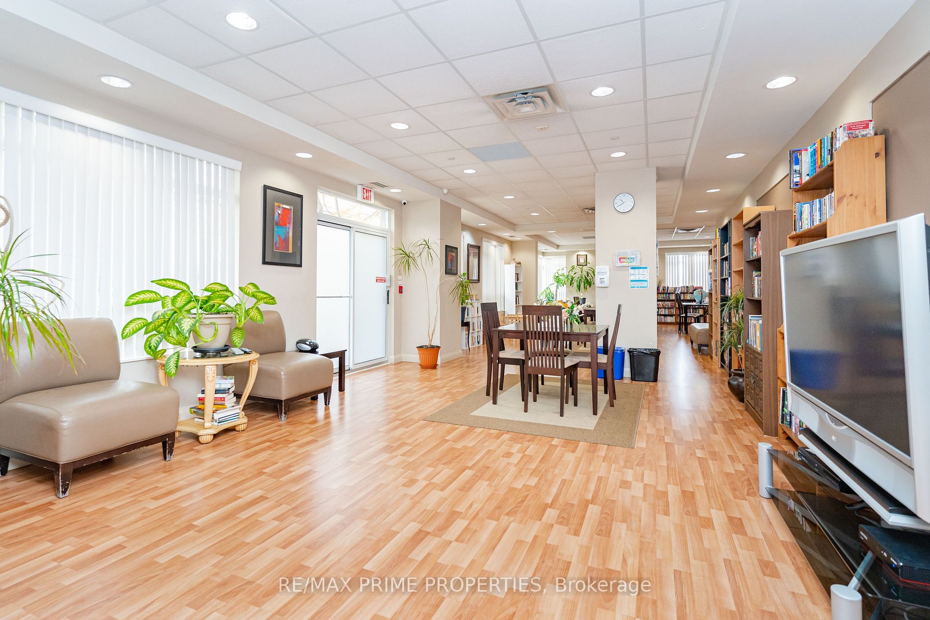 3650 Kingston Road, #203
