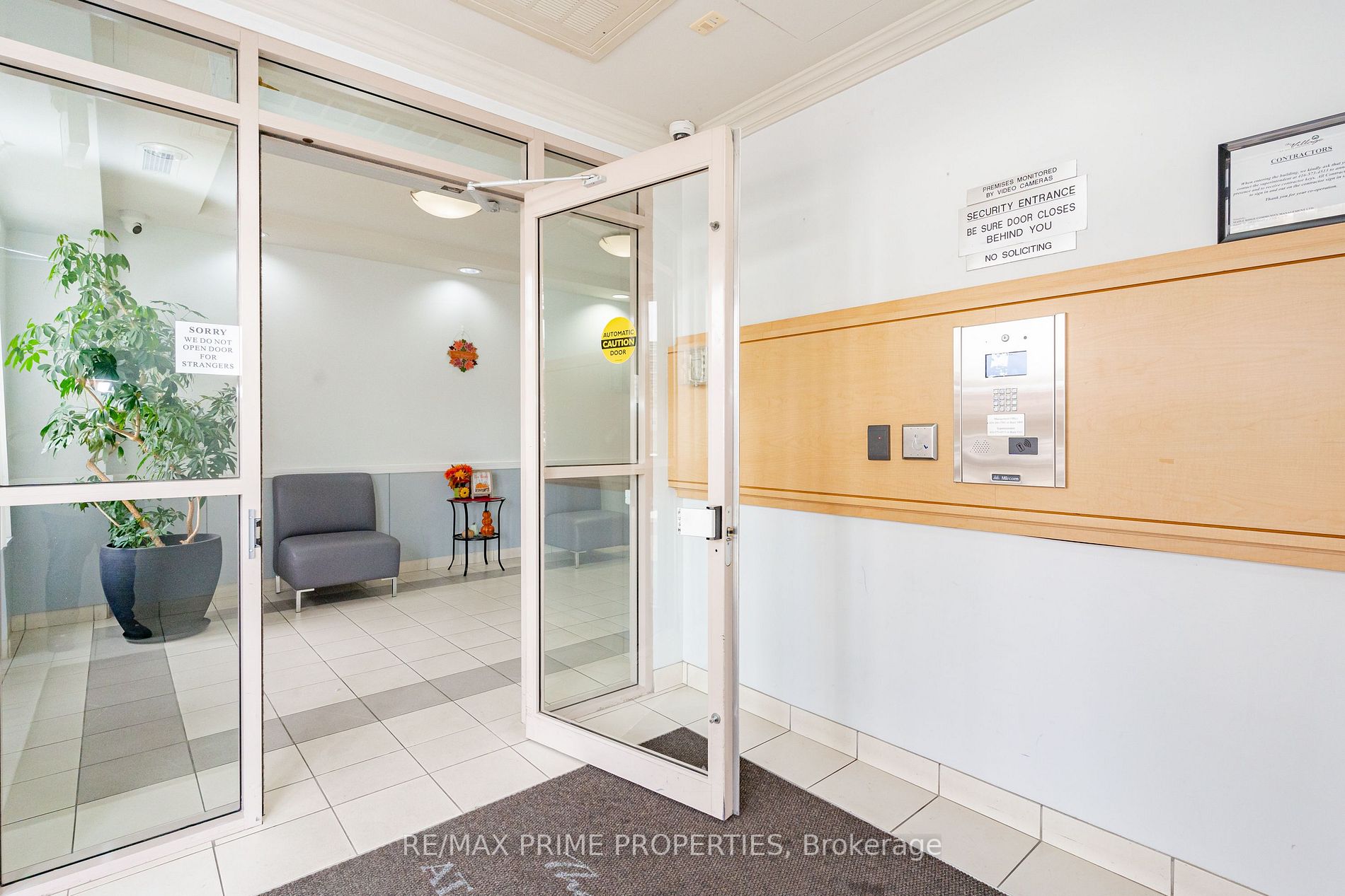 3650 Kingston Road, #203