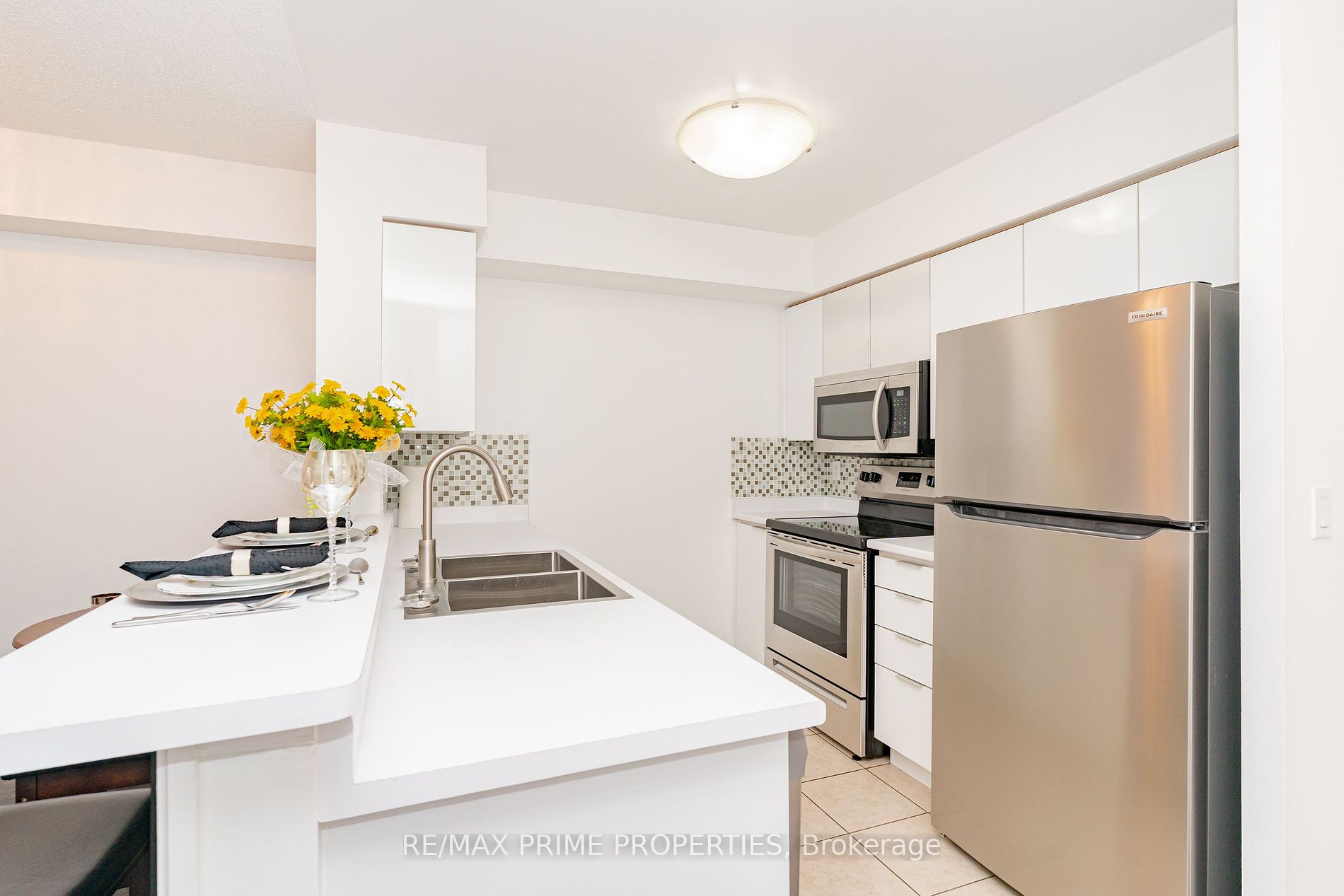 3650 Kingston Road, #203