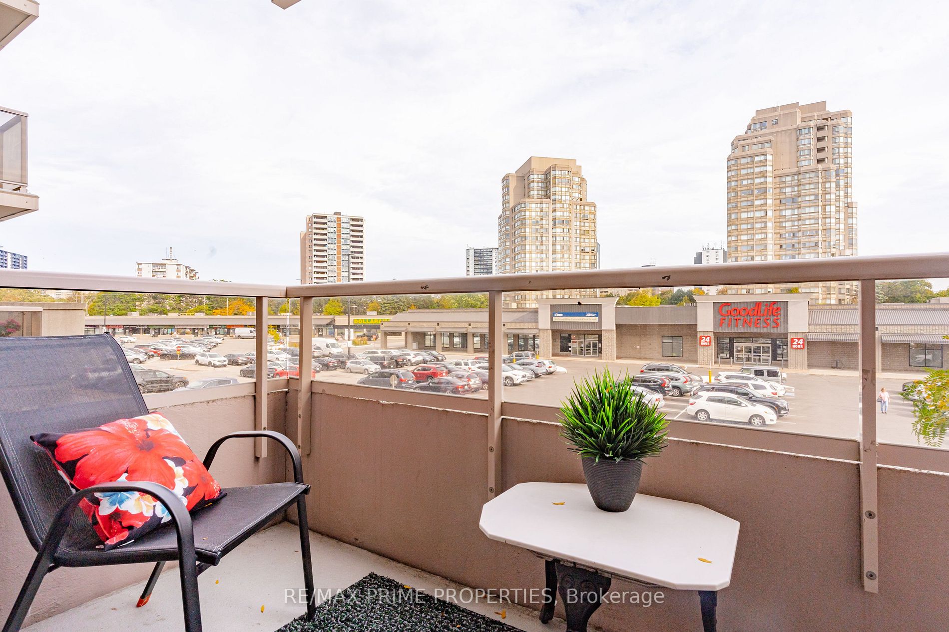 3650 Kingston Road, #203