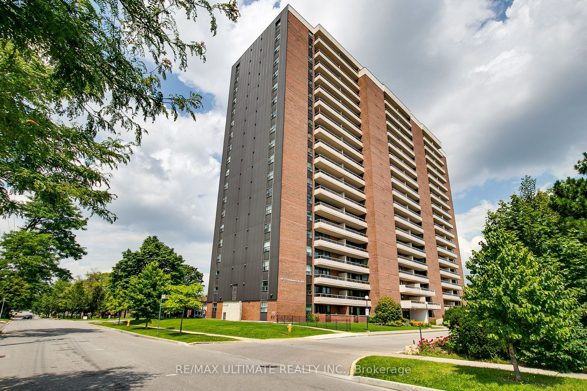 15 Torrance Rd, #304