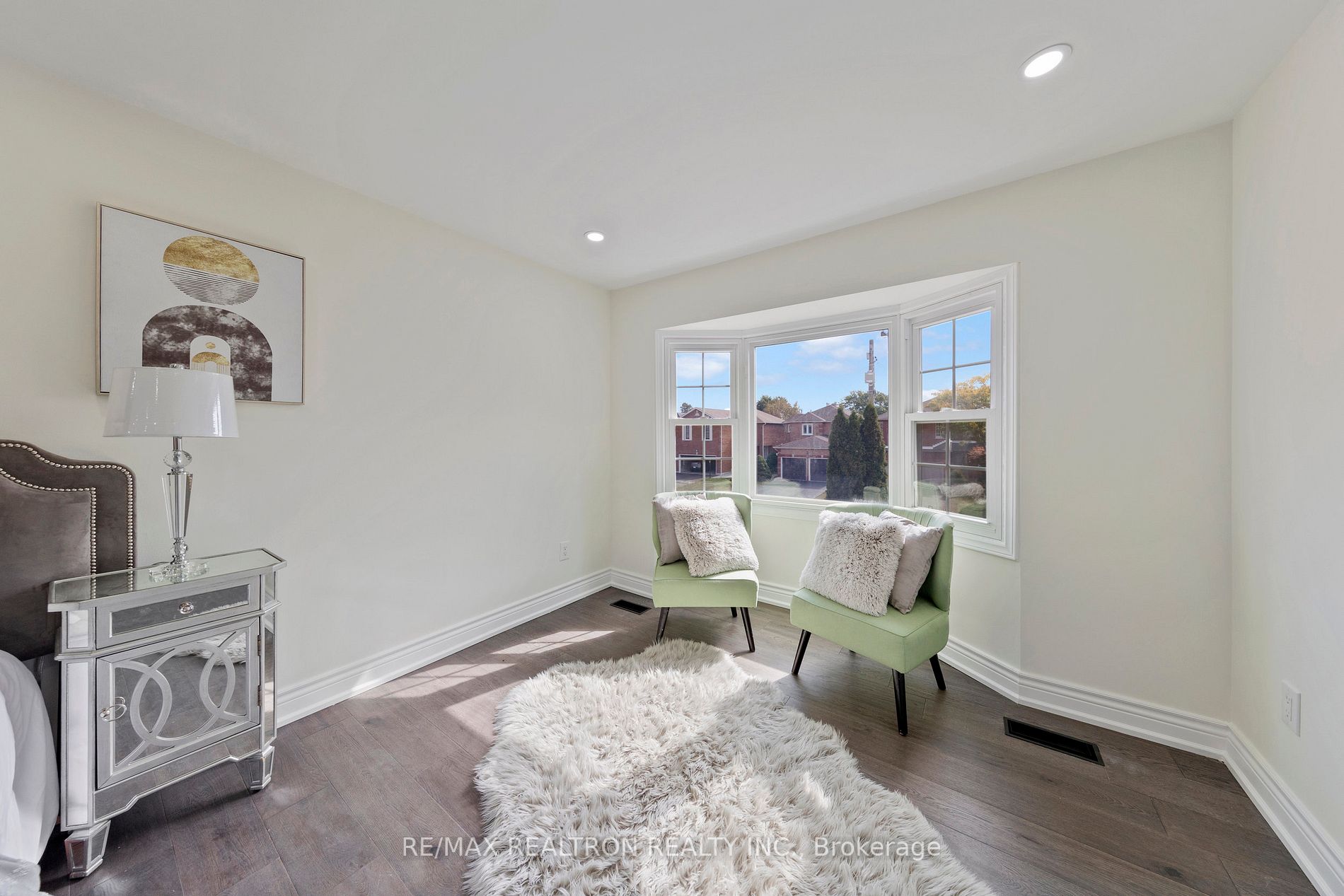 63 Darby Crt