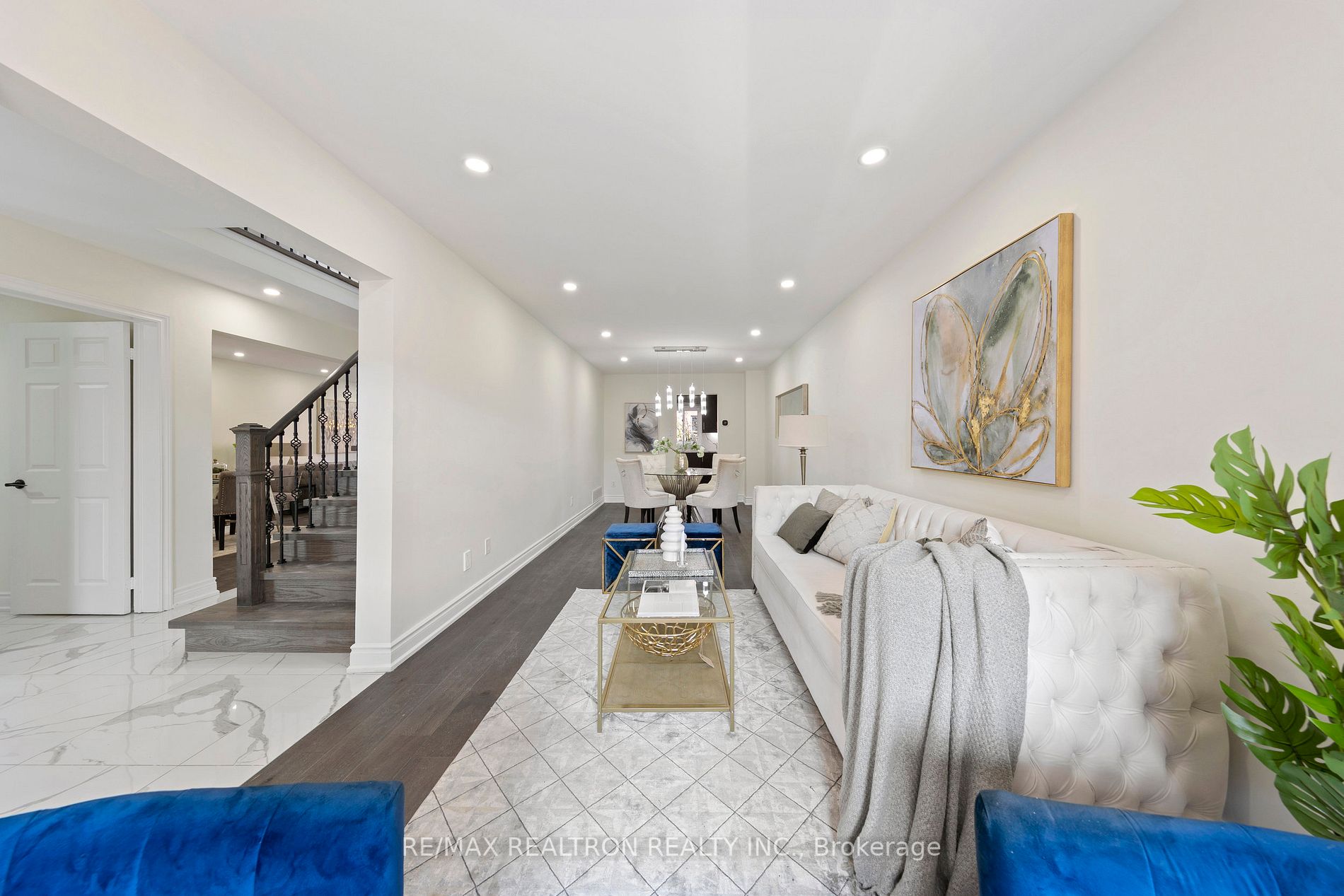 63 Darby Crt