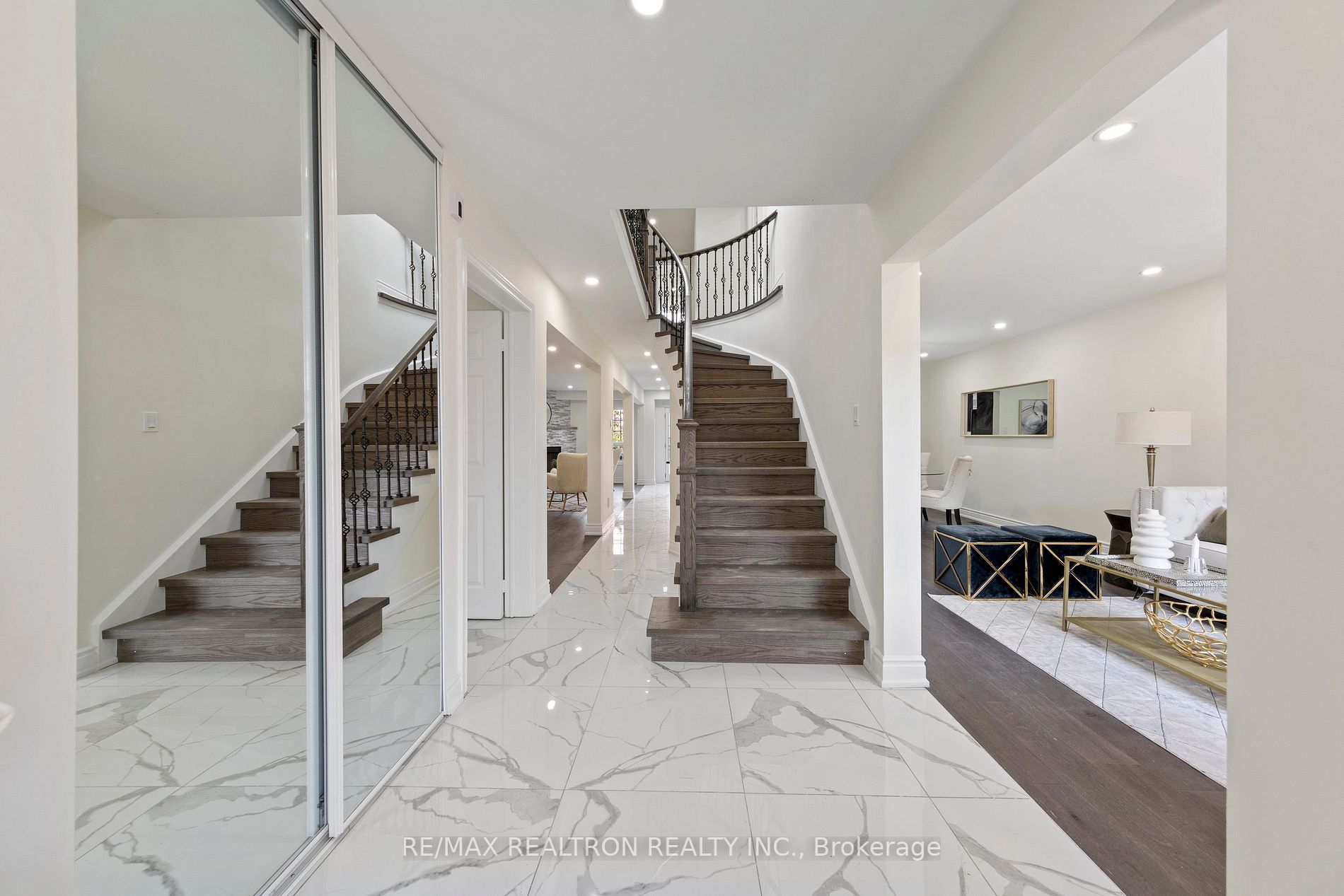 63 Darby Crt