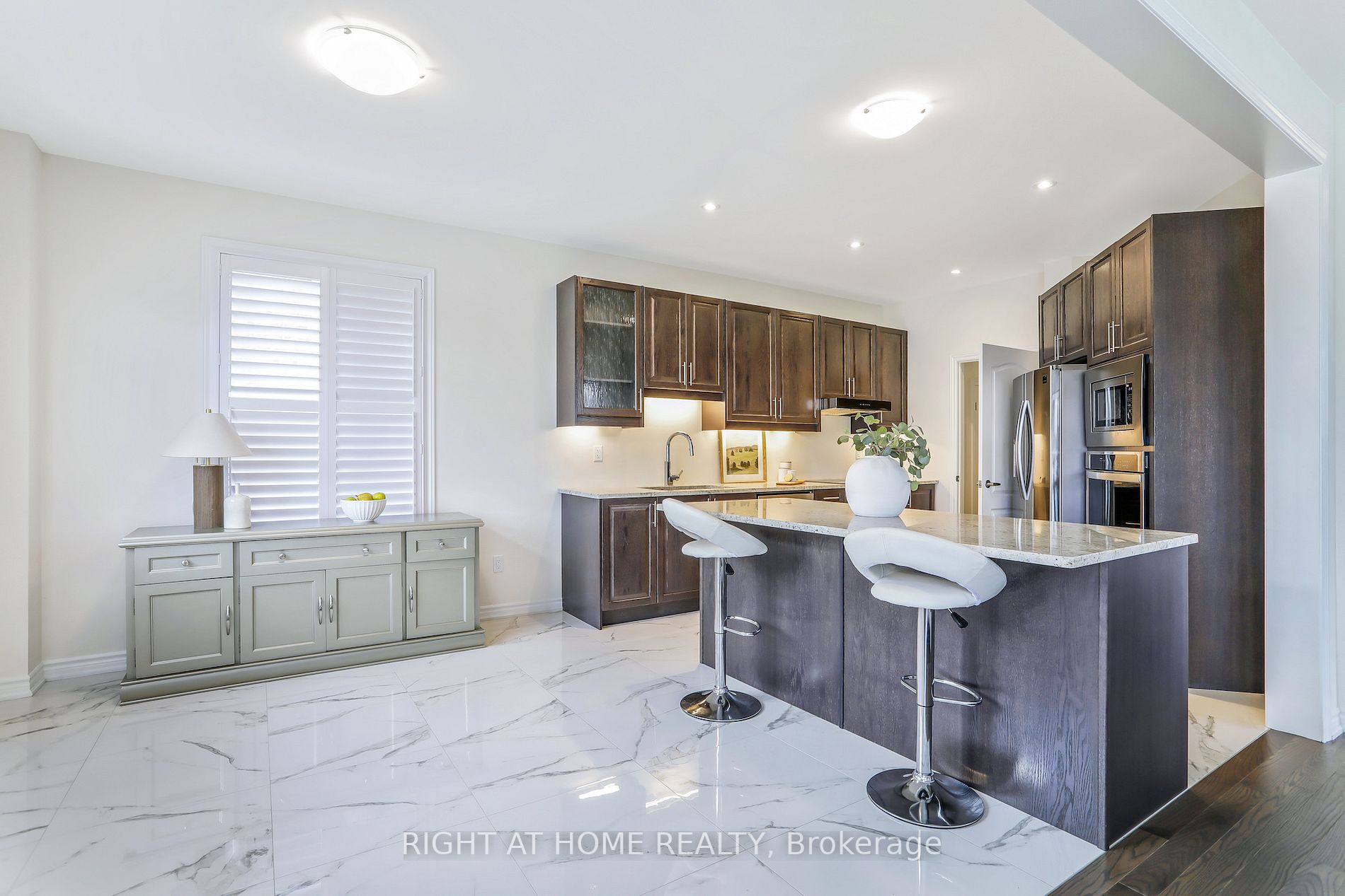 1 Northern Breeze Cres