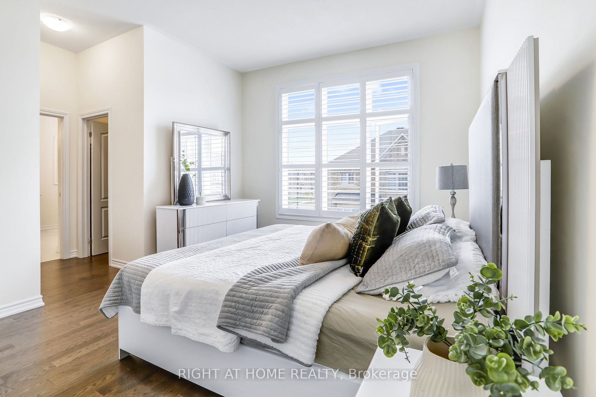 1 Northern Breeze Cres