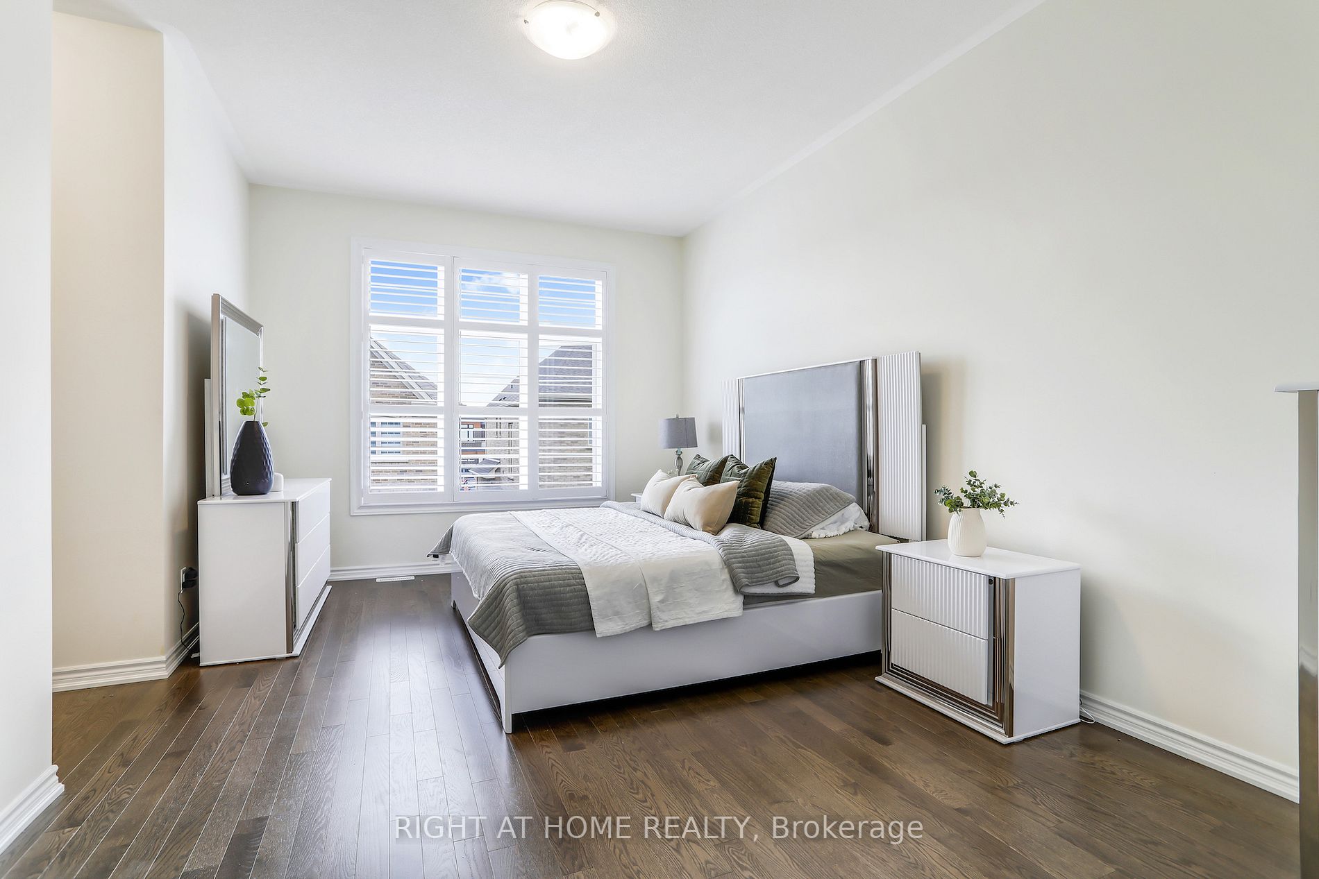 1 Northern Breeze Cres