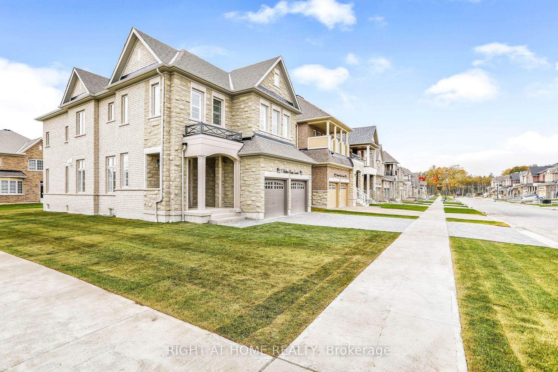 1 Northern Breeze Cres