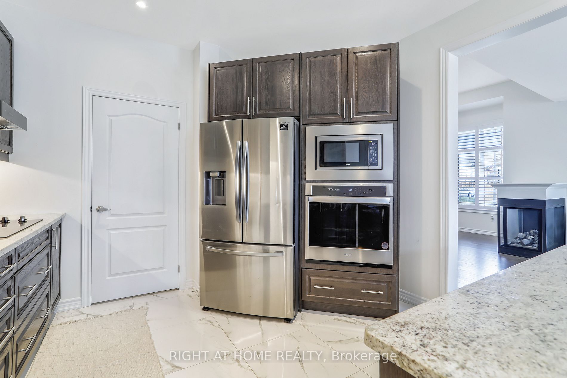 1 Northern Breeze Cres