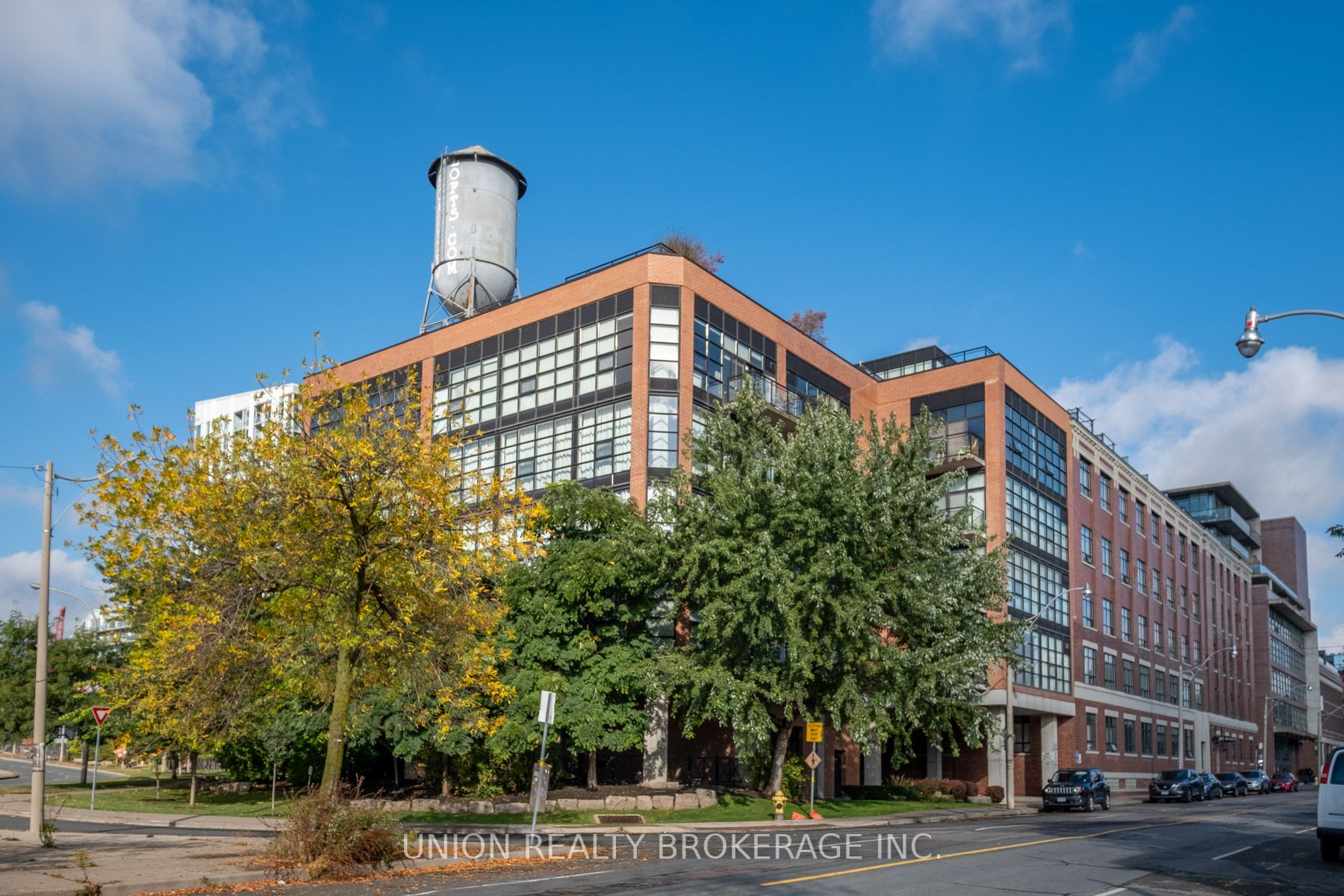68 Broadview Ave, #609