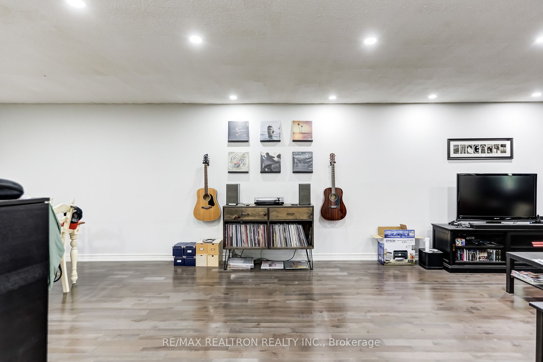 29 George Webster Rd