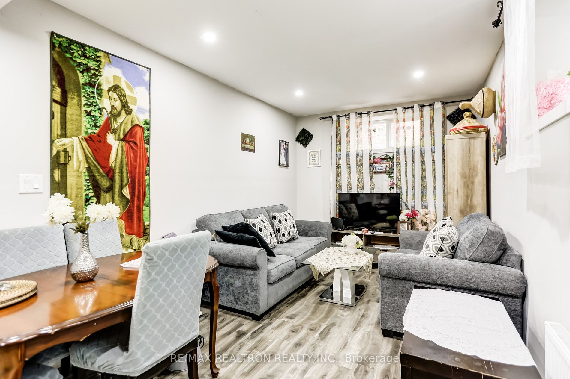29 George Webster Rd