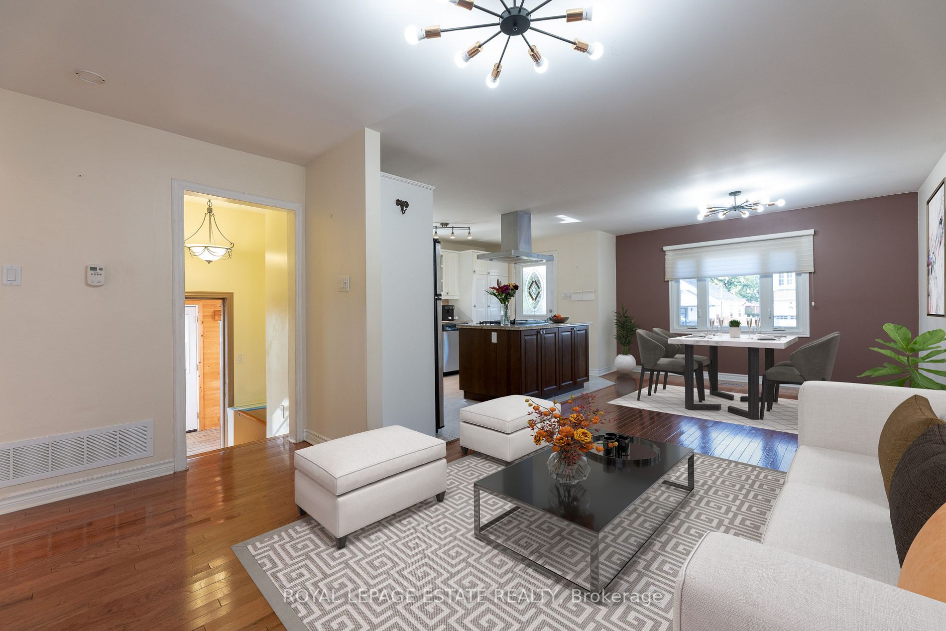 147 Leyton Ave