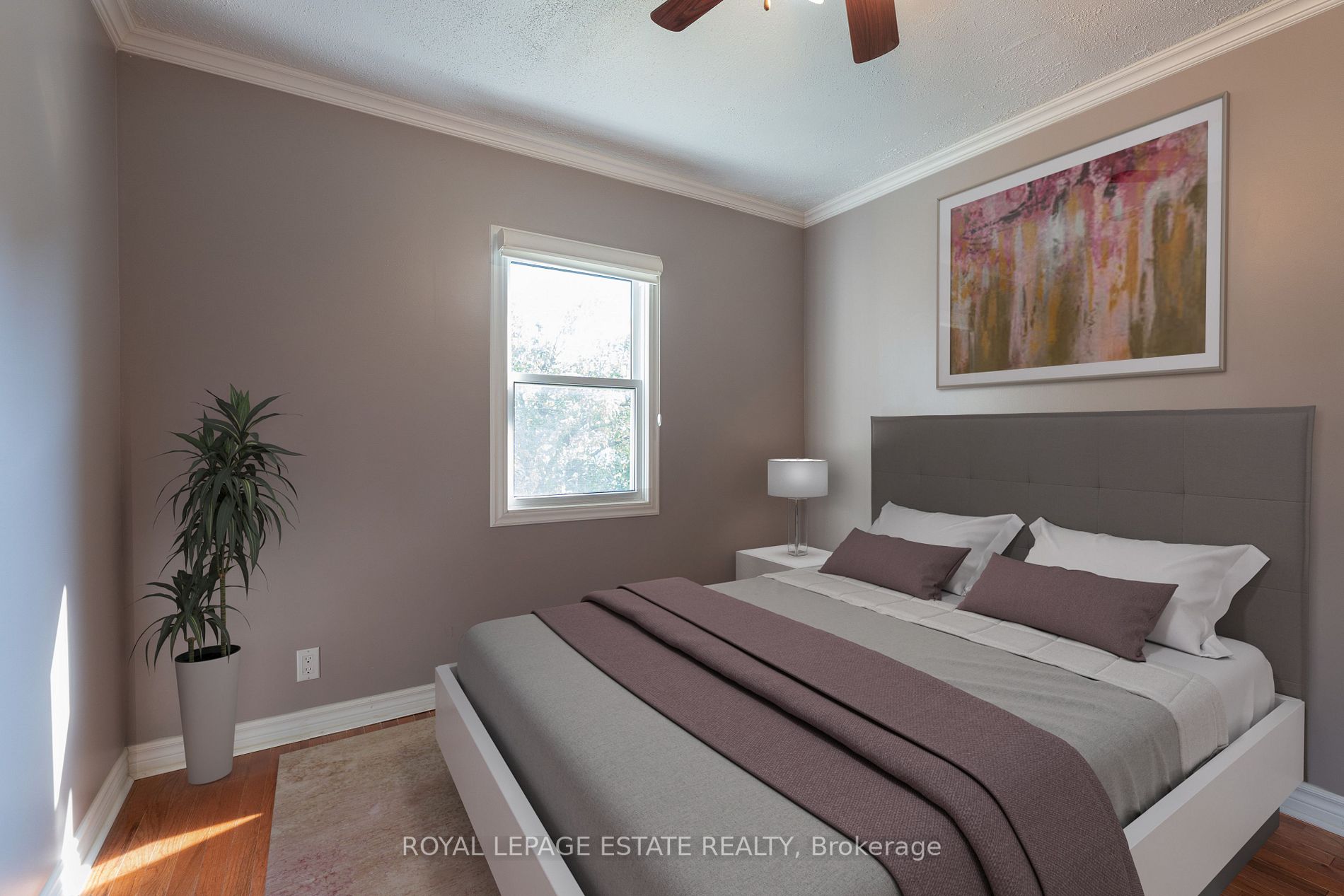 147 Leyton Ave