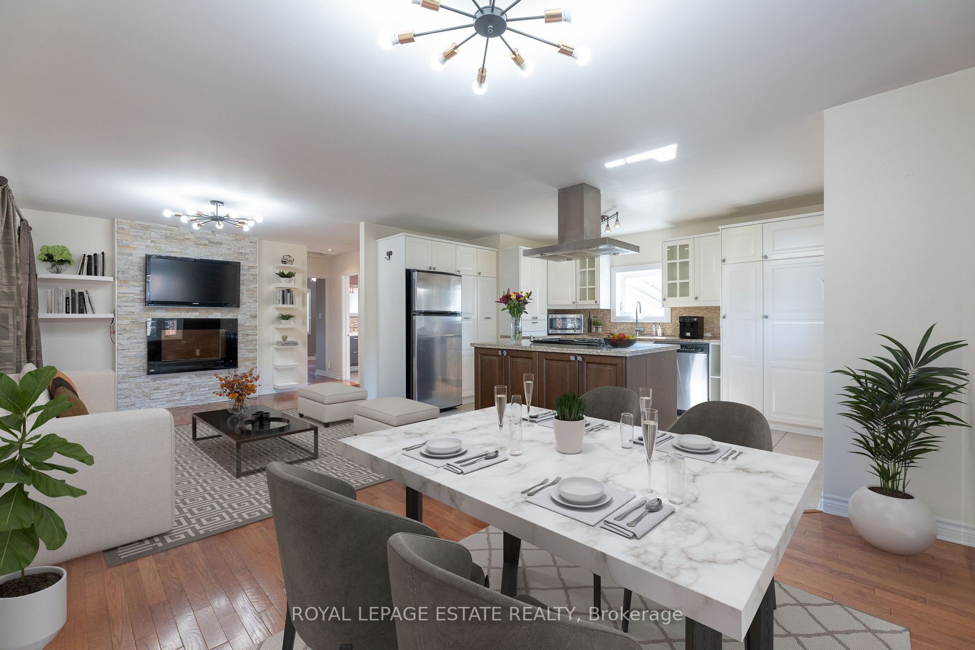 147 Leyton Ave