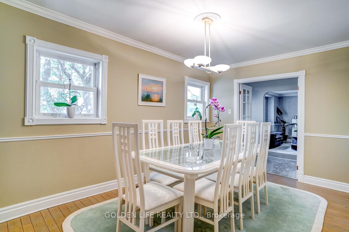 492 Plains Rd, #Main Fl