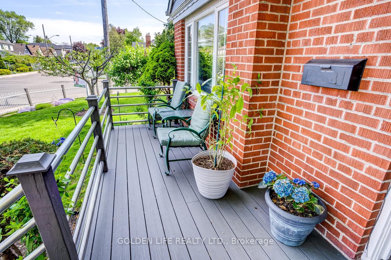 492 Plains Rd, #Main Fl