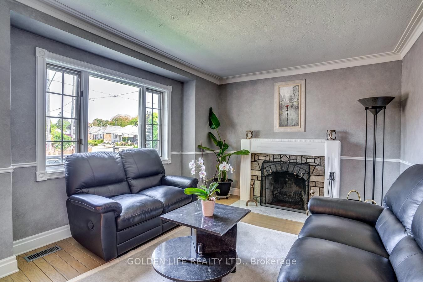 492 Plains Rd, #Main Fl