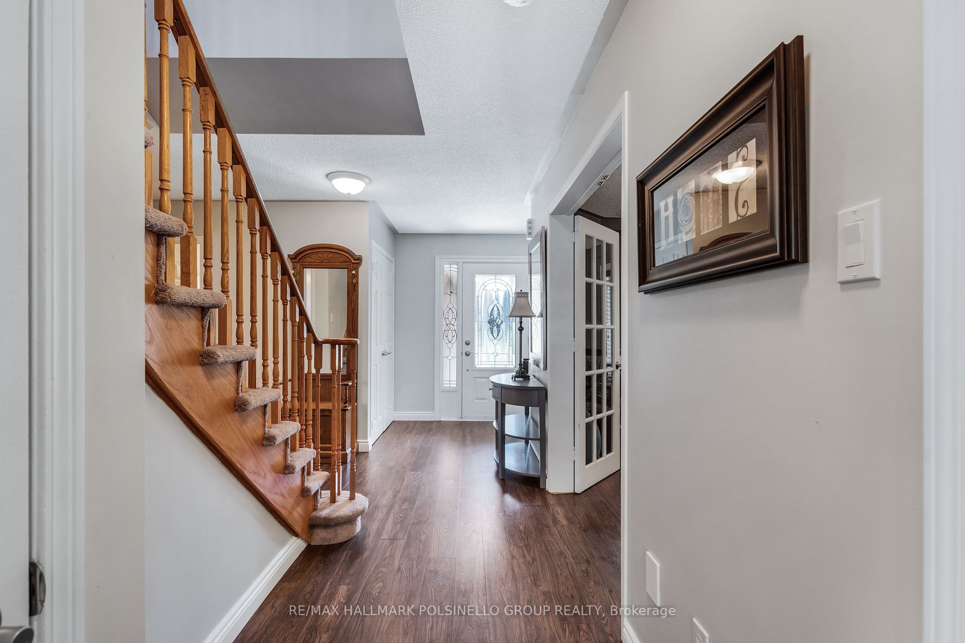 12 Roberts Dr