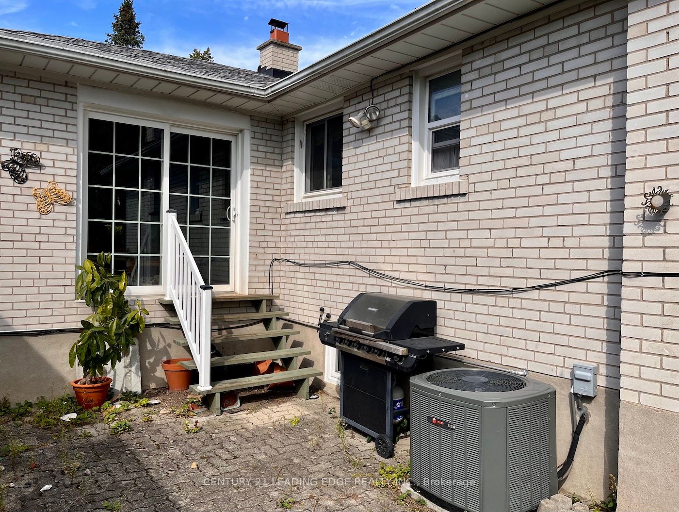 31 Cumber Ave