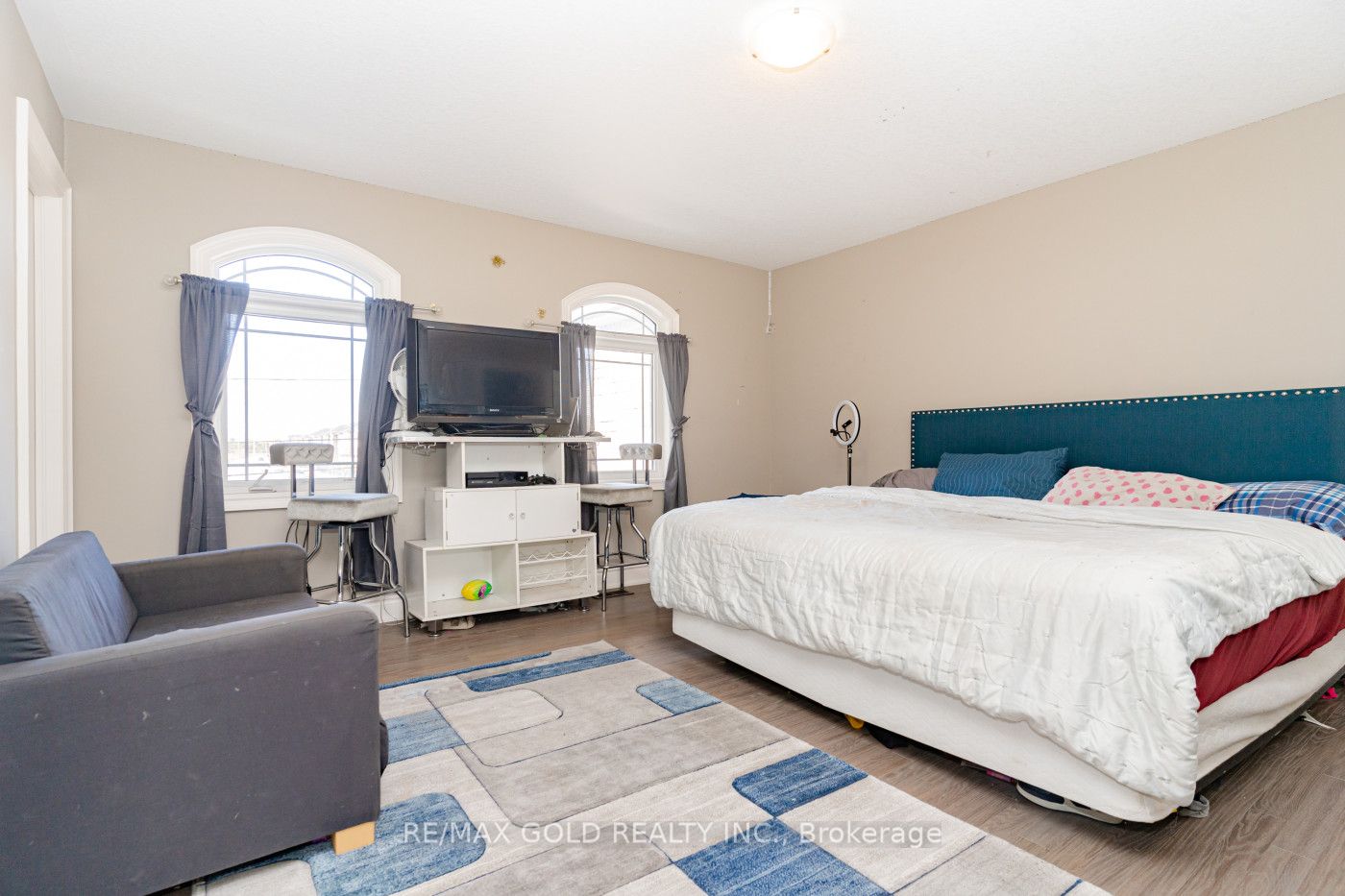 95 Townline Rd N