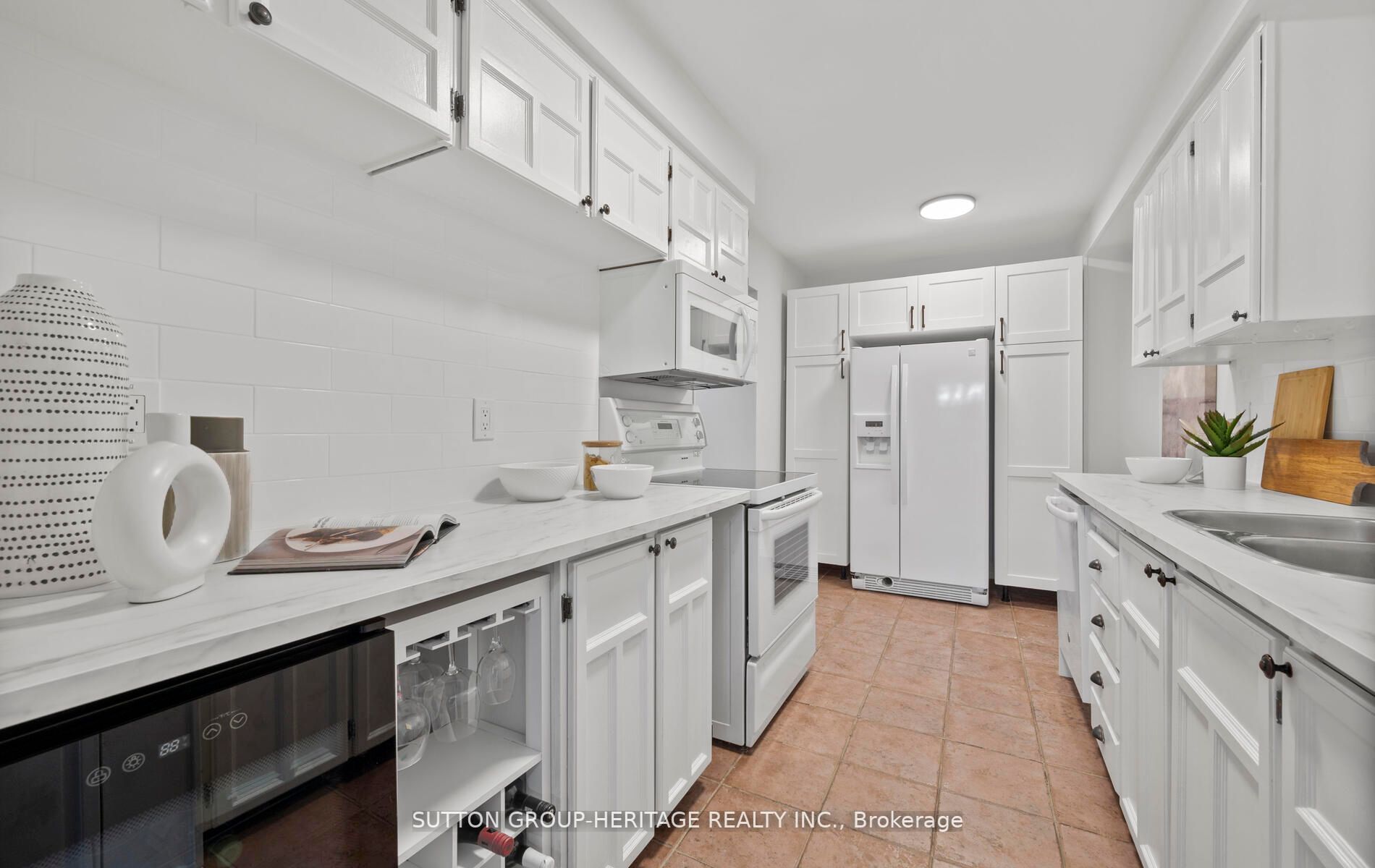 16 Tompkins Lane, #29