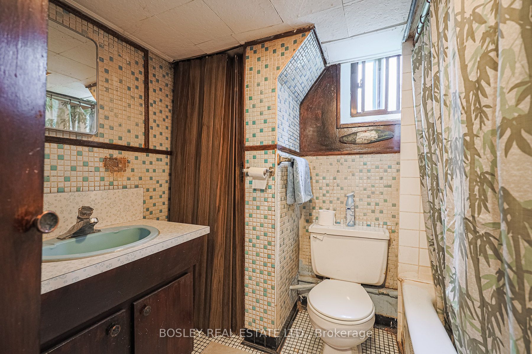 11 Elswick Rd